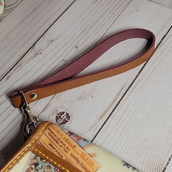 Dooney & Bourke 40th Anniversary Walt Disney Parks World Wristlet - Picture 12 of 17